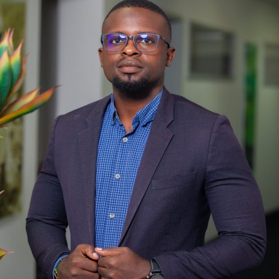 Evance Mwinuka-min